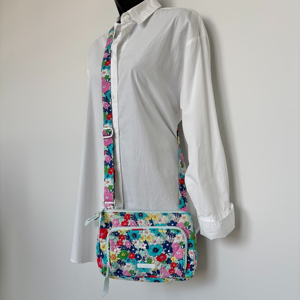 Vera Bradley Crossbody Bag Quilted Floral Multi-color Small Purse